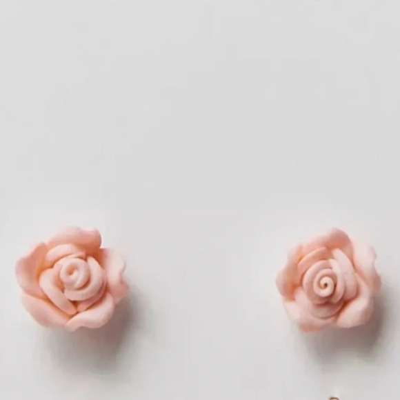 UO Rose Post & Hoop Earring Set, Blush, NWT - Picture 3 of 7